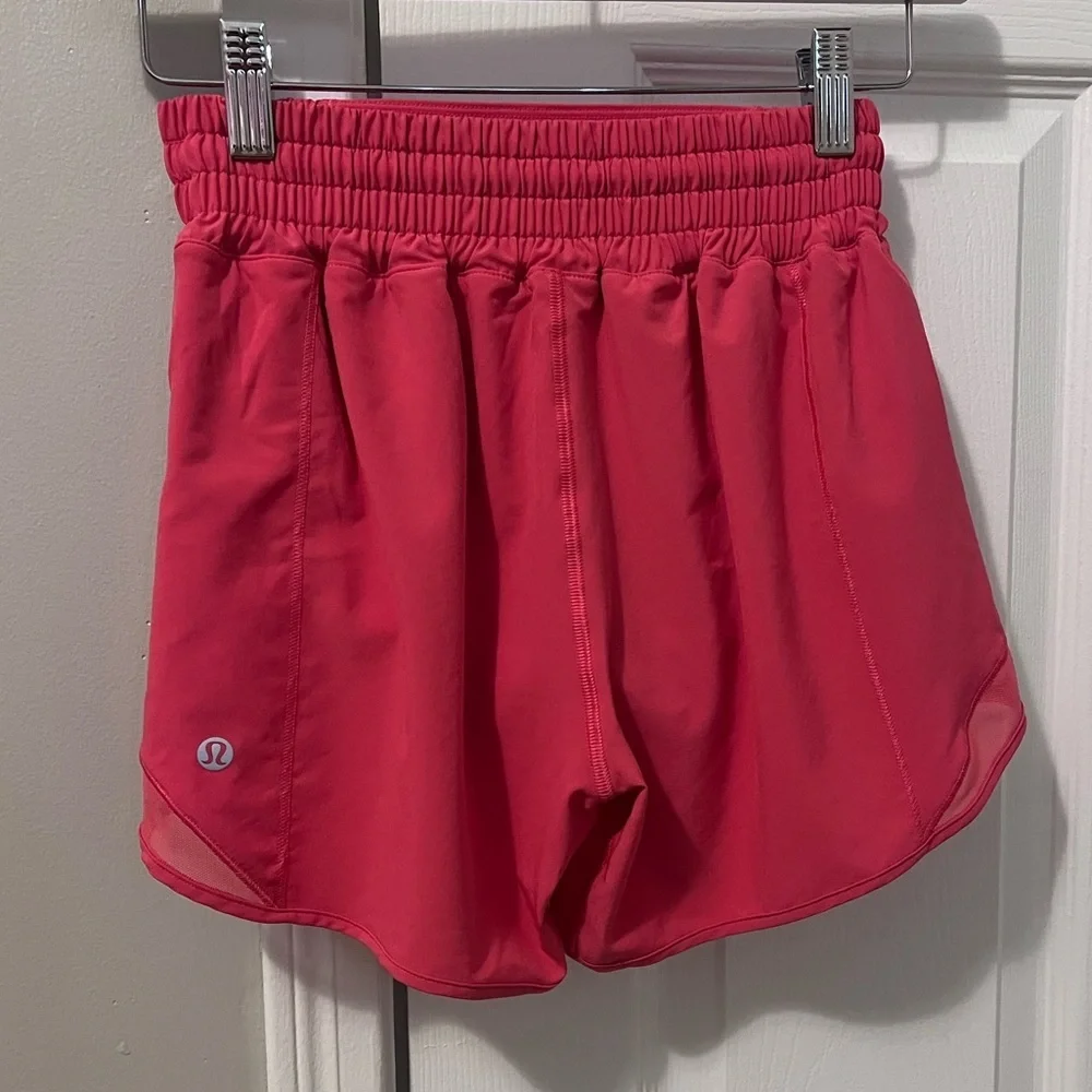 Lululemon Hotty Hot High-Rise Lined Short 4” | Glaze Pink - Picture 5 of 7